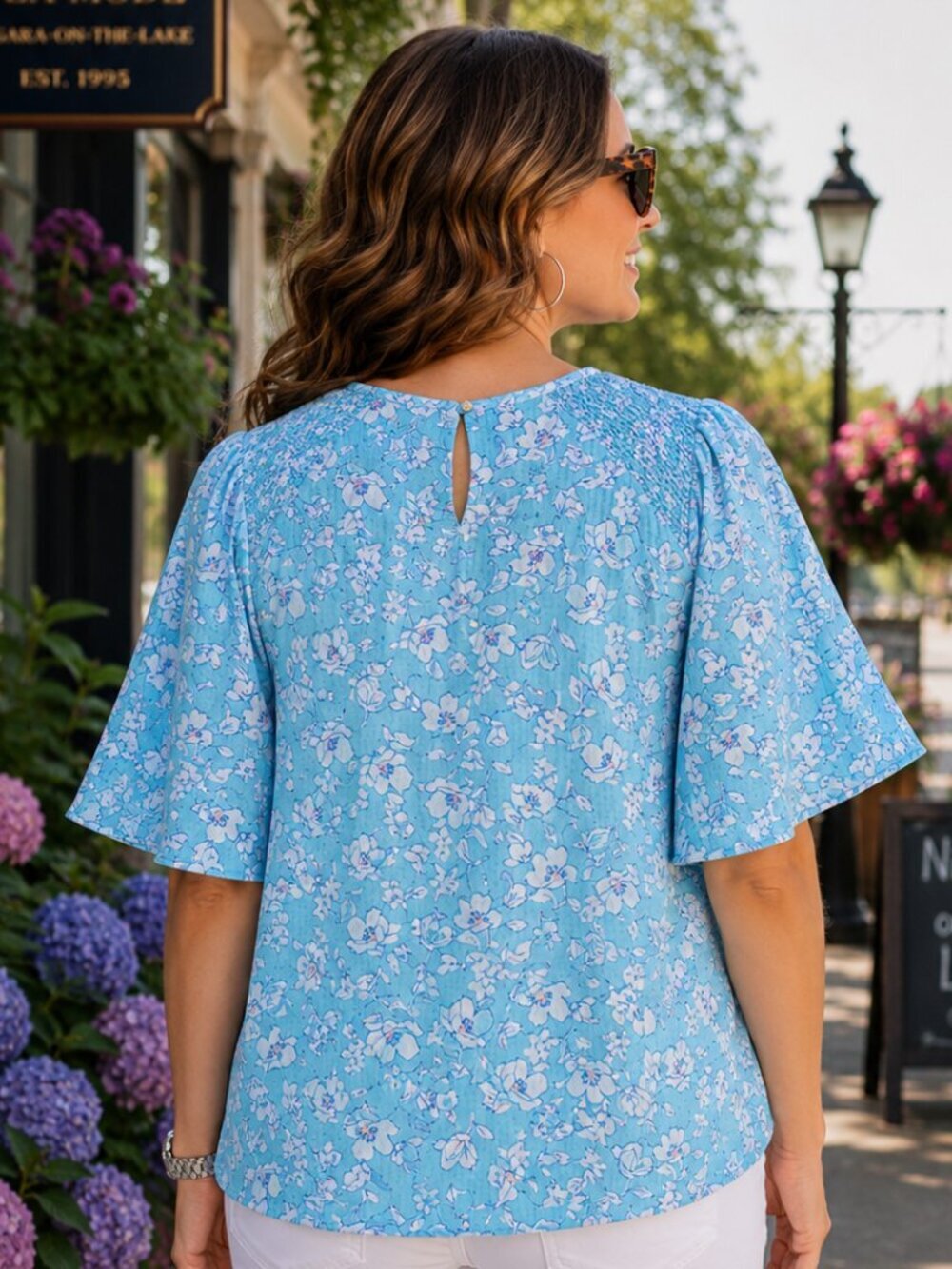 Draper James Aqua Floral Flutter Sleeve Blouse Size L Smocked Crinkle Top Summer - Picture 3 of 11